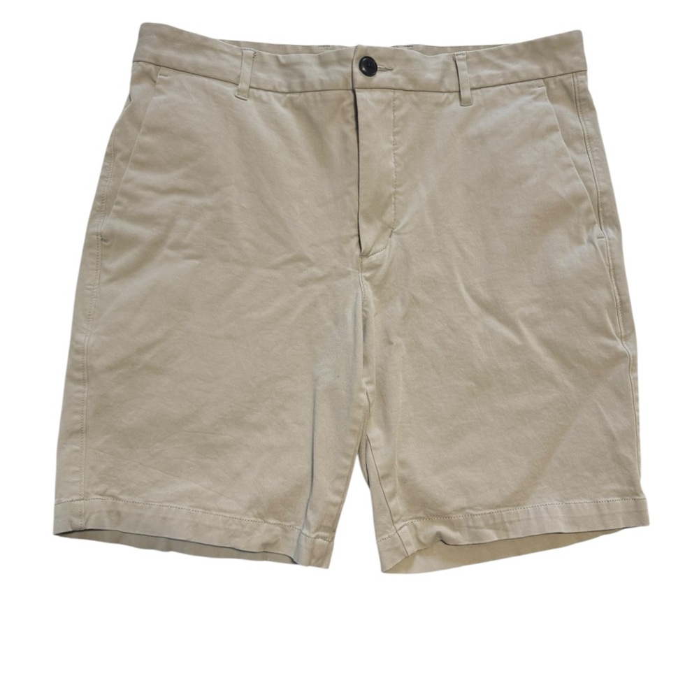 Everlane Transit Short Men's Beige Flat Front Shorts 9 inch inseam 34 waist